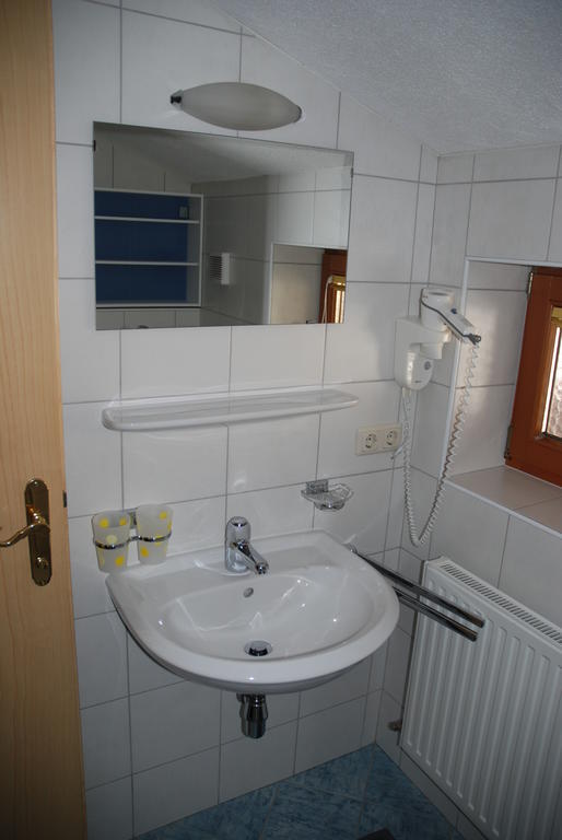 Haus Saumspitz Apartment Sankt Anton am Arlberg Ngoại thất bức ảnh